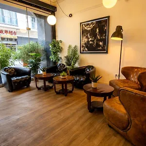 2* Hotel Bristol