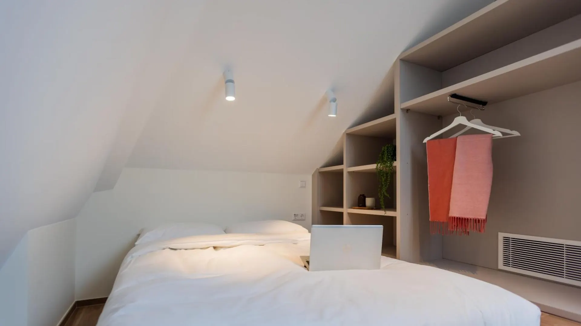 Guest house Cessange House By Rentaroo Hotel Luxembourg