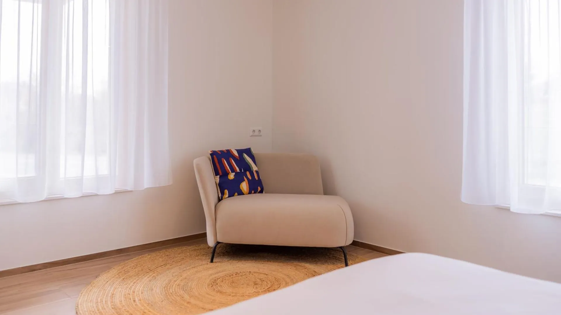 Cessange House By Rentaroo Hotel Luxembourg Luxembourg