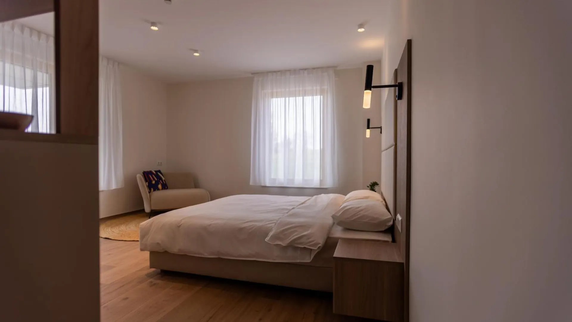 Cessange House By Rentaroo Hotel Luxembourg Guest house